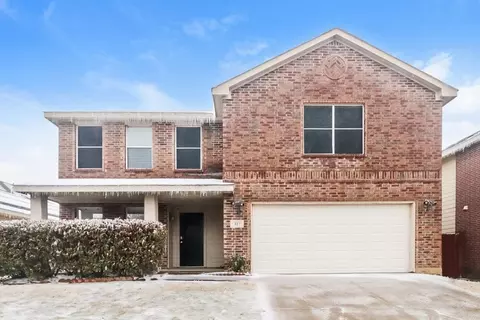 317 Blairwood Dr, Fort Worth, TX 76134