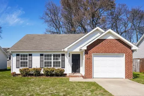 3028 Roscommon Dr, Murfreesboro, TN 37128