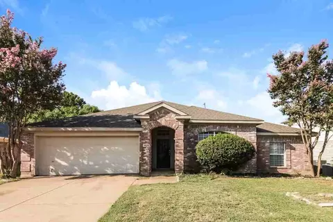 1626 Redwood Dr, Corinth, TX 76210