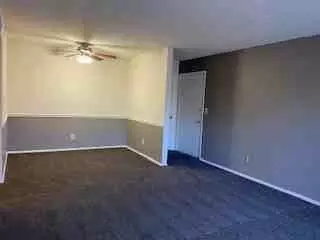 3300 Wooded Way, Jeffersonville, IN 47130