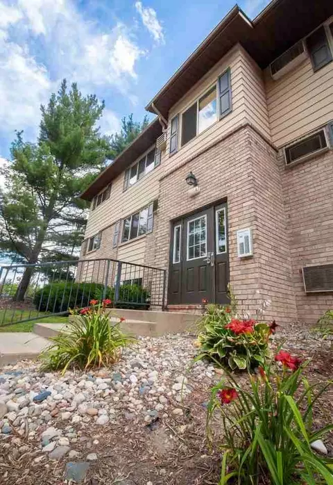2345 N Harrison Rd, East Lansing, MI 48823