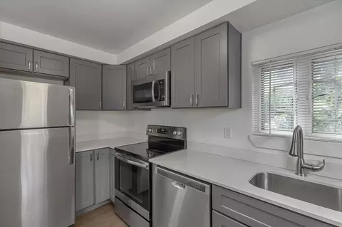 3630 22nd Ave W, Seattle, WA 98199