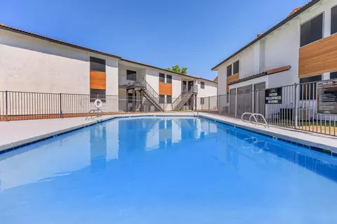 8130 W Indian School Rd, Phoenix, AZ 85033 photo 6