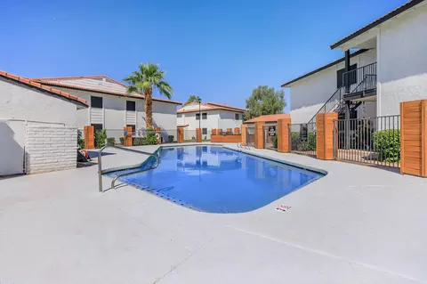 8130 W Indian School Rd, Phoenix, AZ 85033 photo 3
