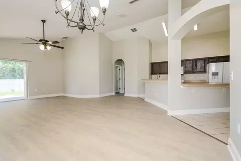 1320 Creekview Ct, Saint Cloud, FL 34772 photo 5