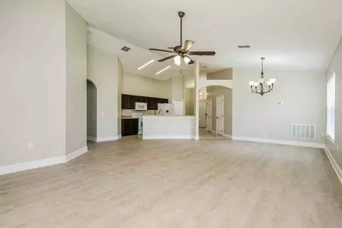 1320 Creekview Ct, Saint Cloud, FL 34772 photo 4