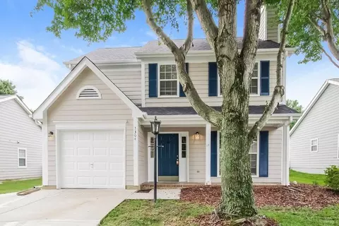 7304 Hethersett Ln, Charlotte, NC 28227