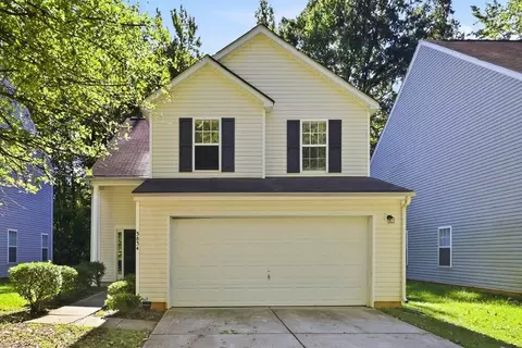 3834 Pauline Ln, Charlotte, NC 28216