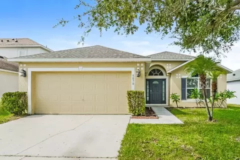 5070 Silver Thistle Ln, Saint Cloud, FL 34772