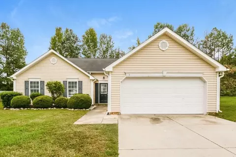 517 Three Meadows Rd, Fuquay Varina, NC 27526