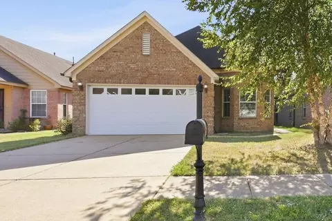 7313 Green Ash Dr, Olive Branch, MS 38654