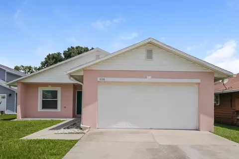 4304 Natchez Trace Dr, Saint Cloud, FL 34769