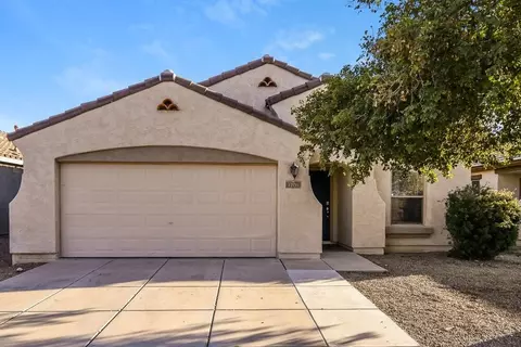 1701 E Christopher St, San Tan Valley, AZ 85140