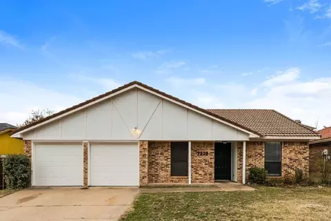 7320 Ridge Rd W, Fort Worth, TX 76133