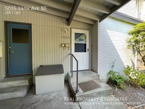 5035 44th Ave NE, Seattle, WA 98105