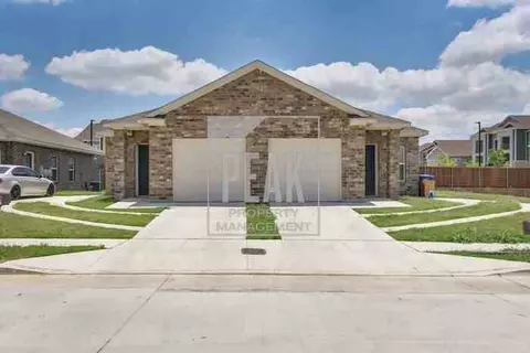 2504 Las Brisas St, Fort Worth, TX 76119