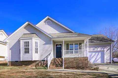 525 Groveton Trl, Wake Forest, NC 27587