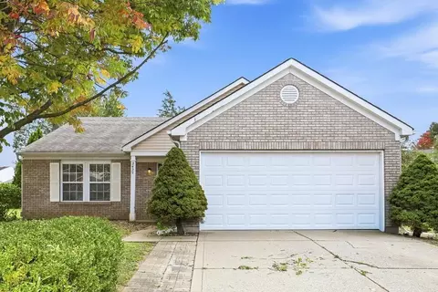 2425 Woodmont Ct, Plainfield, IN 46168