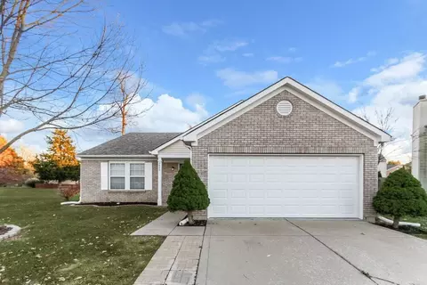 2425 Woodmont Ct, Plainfield, IN 46168