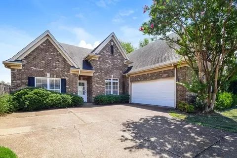 4378 Bloombury St, Southaven, MS 38672