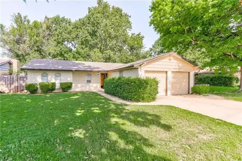 2621 N Grant Ave, Bethany, OK 73008