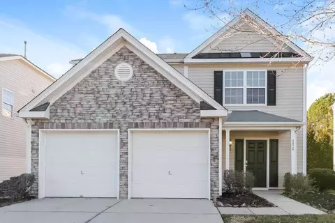 4428 Staffordshire Ln, Charlotte, NC 28213