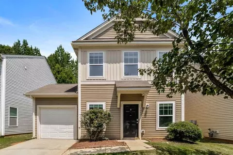 1048 Joselynn Dr, Gastonia, NC 28054