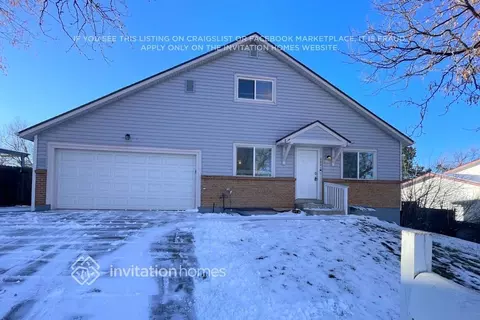 2821 S Argonne St, Aurora, CO 80013