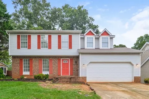 2007 Teresa Jill Dr, Charlotte, NC 28213