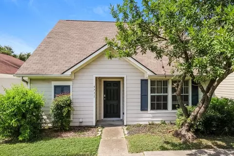9711 Farrell Dr, Houston, TX 77070
