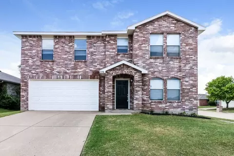 8750 Gray Fox Ct, Fort Worth, TX 76123