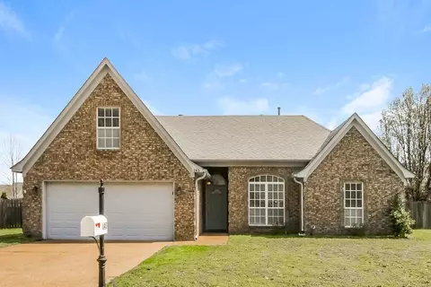 145 Cameron Dr, Oakland, TN 38060