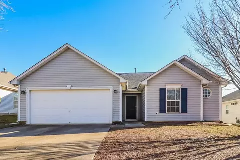 11902 Cheviott Hill Ln, Charlotte, NC 28213