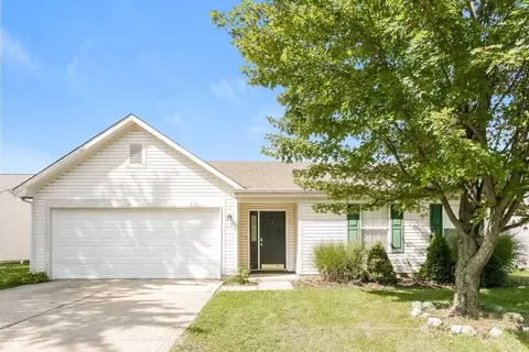 10708 Tanbark Dr, Indianapolis, IN 46235