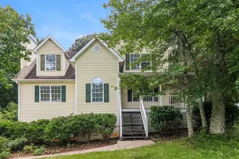 565 Bridge Grv, Douglasville, GA 30134