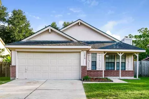 13819 Smokey Trail Dr, Houston, TX 77041