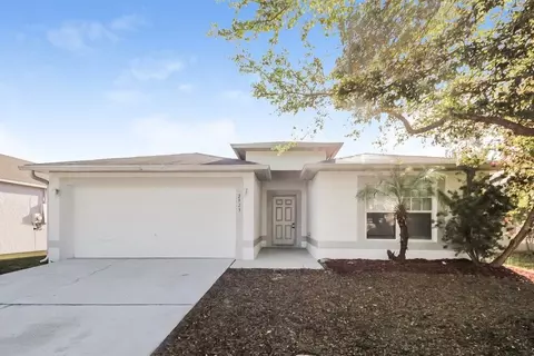 2923 Elbib Dr, Saint Cloud, FL 34772