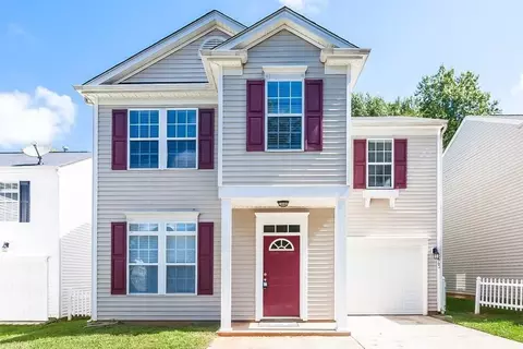 2643 Oasis Ln, Charlotte, NC 28214