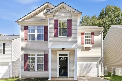2643 Oasis Ln, Charlotte, NC 28214