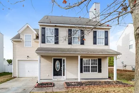 523 Tansy Dr, Charlotte, NC 28214
