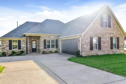 3555 Sabra Ln, Southaven, MS 38672