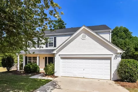 626 Stonecrest Dr, Loganville, GA 30052