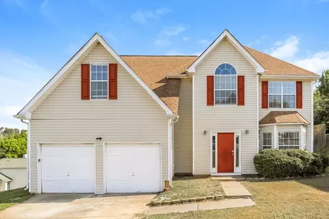 1306 Pebble Beach Ln, Hampton, GA 30228