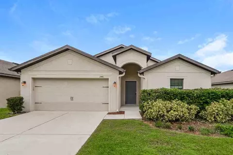 2443 Bracknell Forest Trl, Tavares, FL 32778