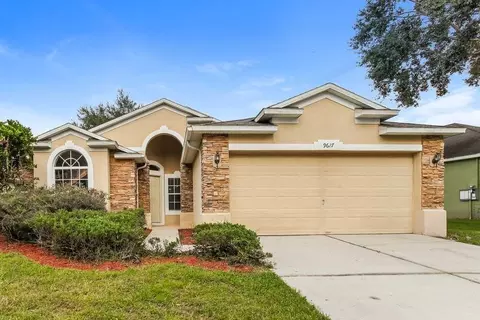 9627 Myrtle Creek Ln, Lake Hart, FL 32832