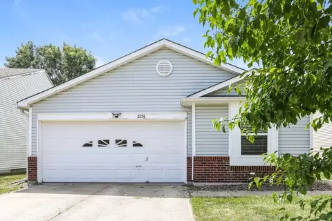 2174 Providence Dr, Greenwood, IN 46143