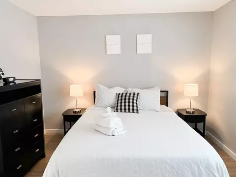 9626 N Beach View St, Norfolk, VA 23503