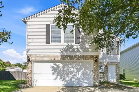 708 Wheatgrass Dr, Greenwood, IN 46143