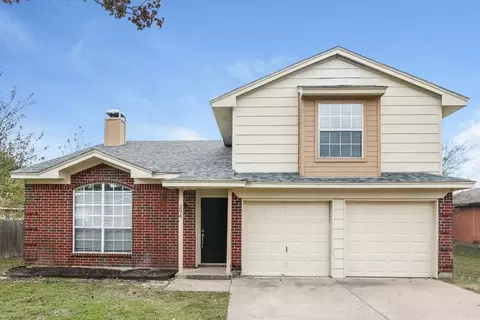 204 Briarglen Dr, Cedar Hill, TX 75104