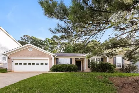 422 Shoal Cir, Lawrenceville, GA 30046